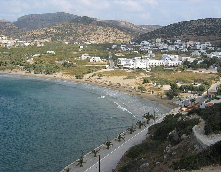 File:Gallissas beach.jpg