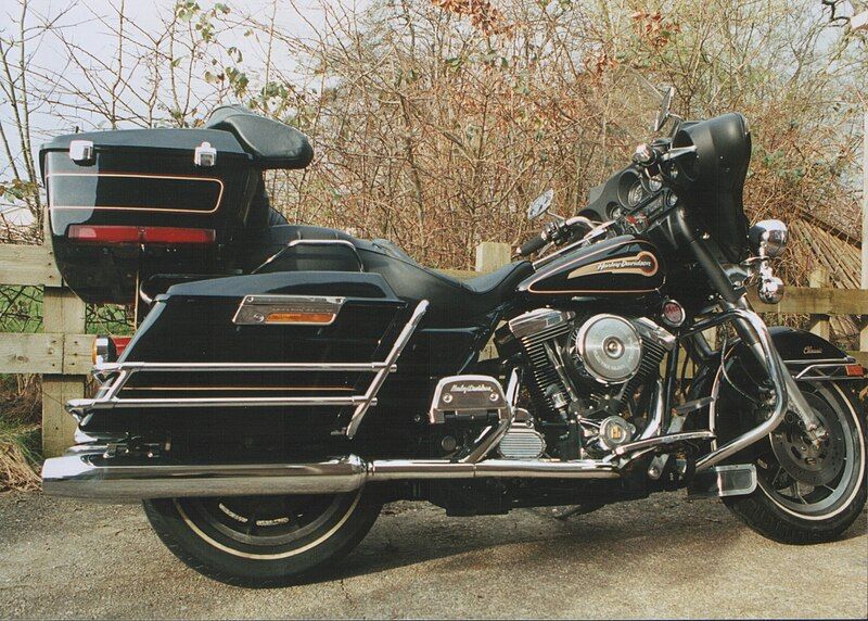 File:Harley Electra Glide.jpg