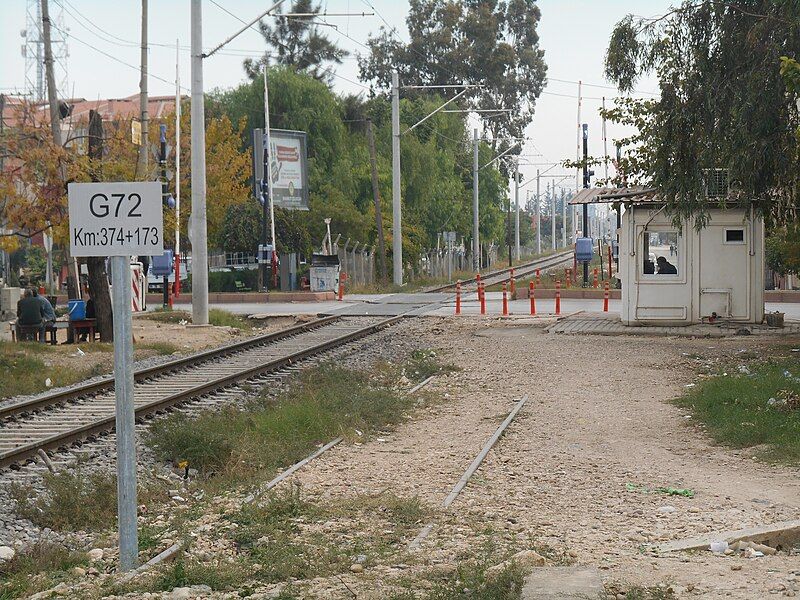 File:Kiremithane railway station2.JPG