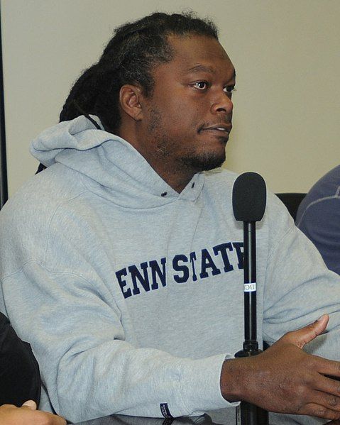 File:LaVar Arrington 2010.jpg