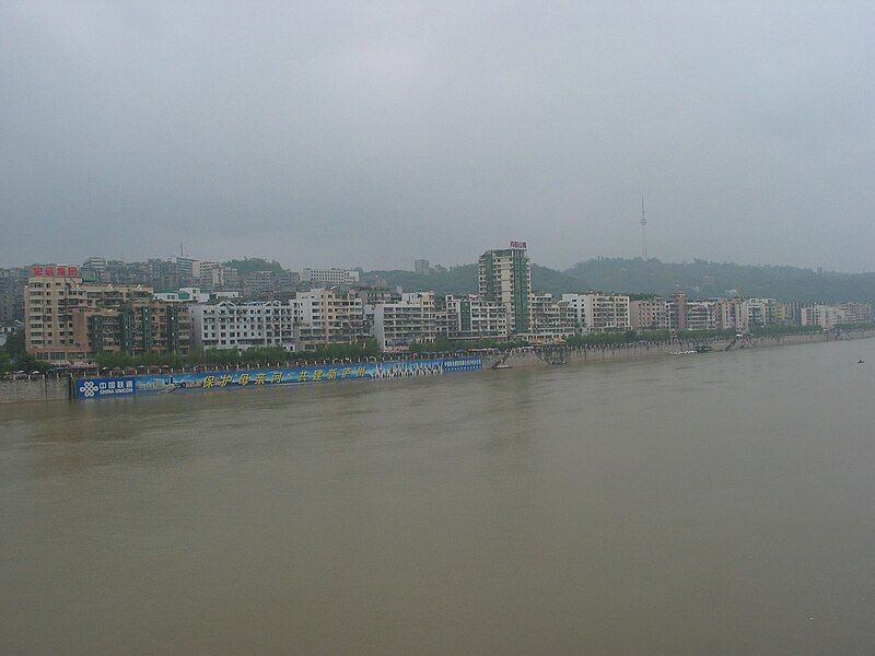 File:LuzhouTuoRiver.JPG