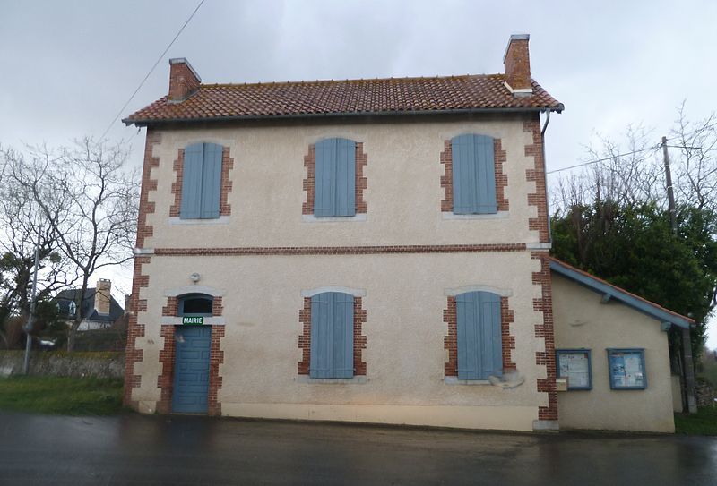 File:Mairie d'Urost.JPG