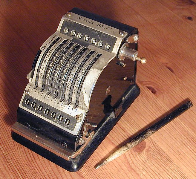 File:Mechanical calculating machine.jpg