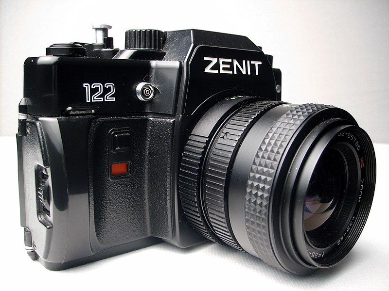 File:Zenit 122 camera.jpg