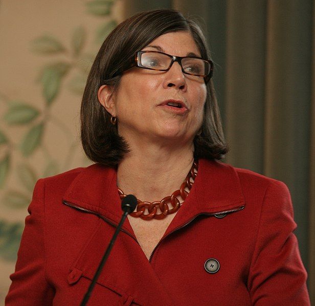 File:Anna Quindlen.jpg