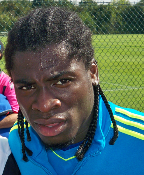 File:Aurier.png