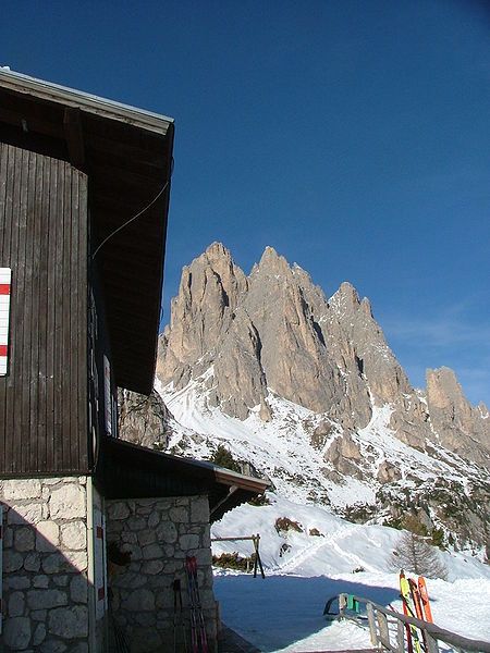 File:Cadini Misurina Carpi.JPG