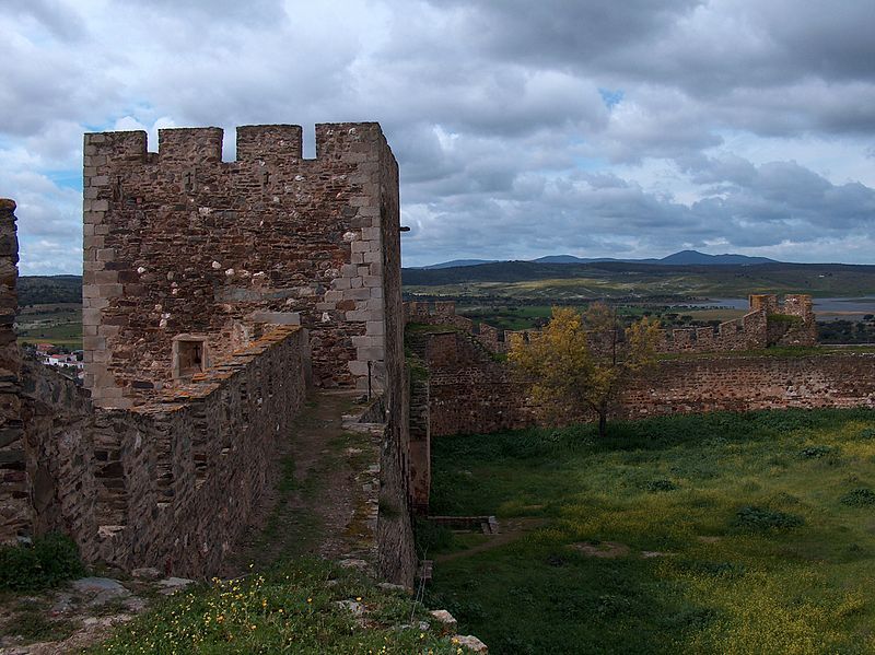 File:Castelo de Terena1206.jpg