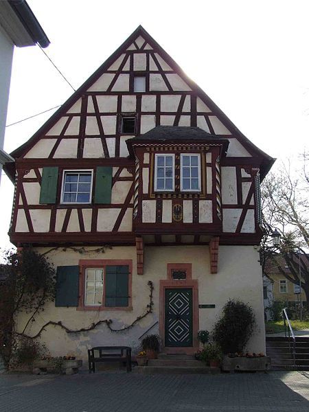 File:Gau-odernheim-stadtschreiberhaus.jpg