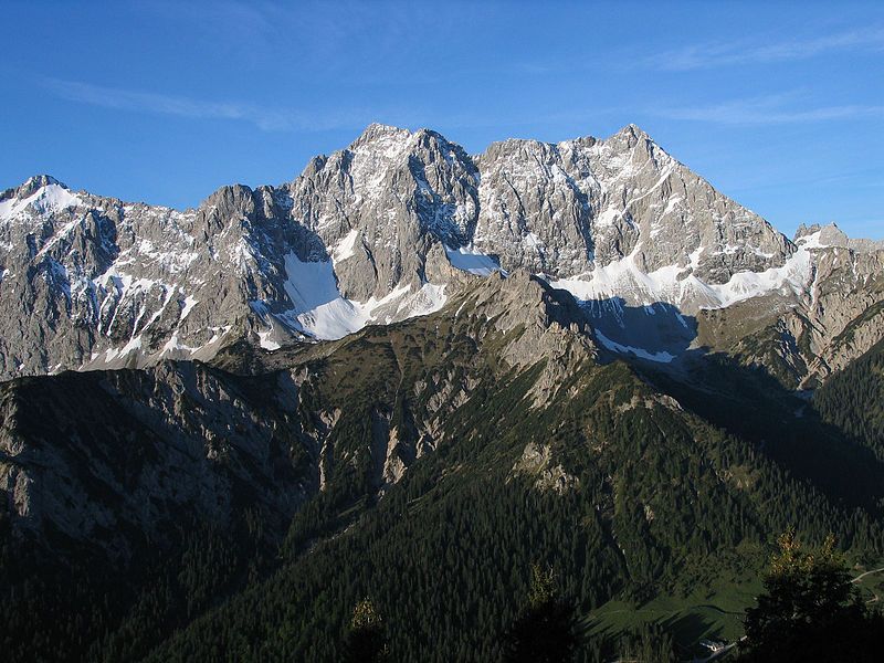 File:Hochkarspitze Woerner MQ.jpg