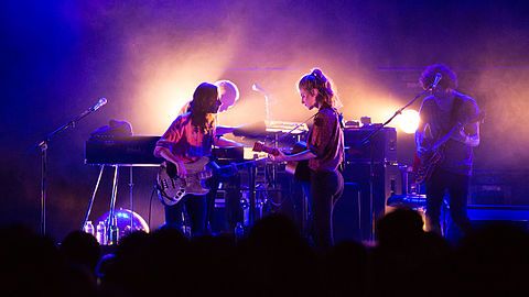 Boy (Band), live on stage at the Schlachthof in Wiesbaden, 2016