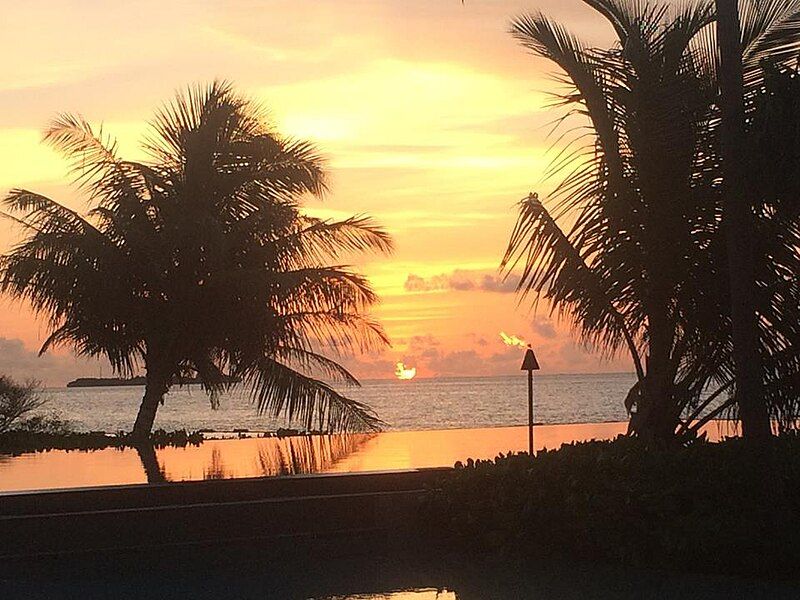 File:Maldive Sunrise Beautiful.jpg