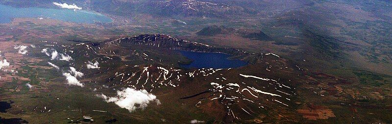 File:Nemrut Caldera aerial.jpg