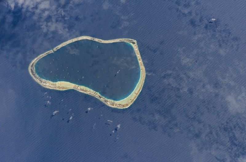 File:Nengonengo Atoll (ISS004-E-6545).jpg