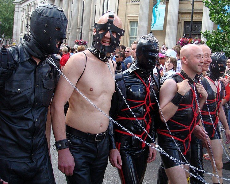 File:SM Gay Slaves.jpg