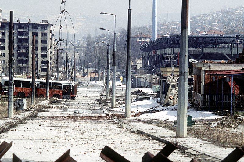 File:Sarajevo 19.3.1996 war.JPG