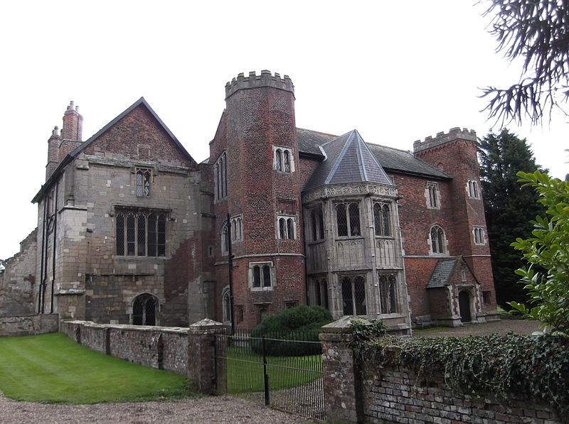 File:WattonPriory.JPG