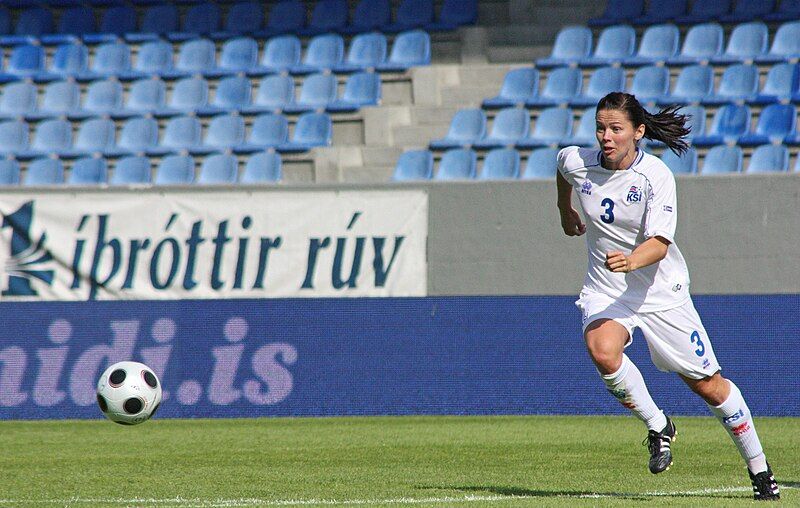 File:Ólína Guðbjörg Viðarsdóttir.jpg