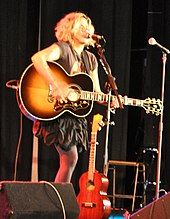 Amy Wadge