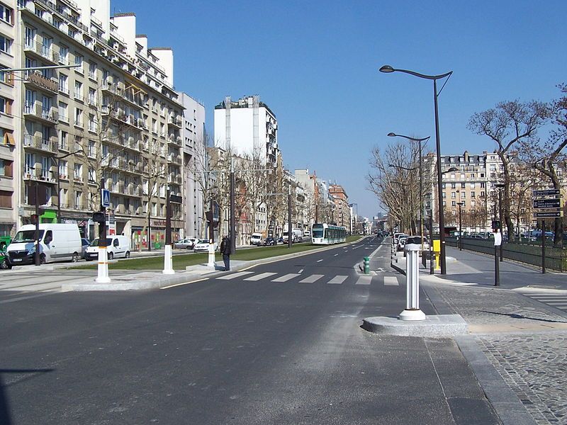 File:Boulevard Soult 2013.JPG