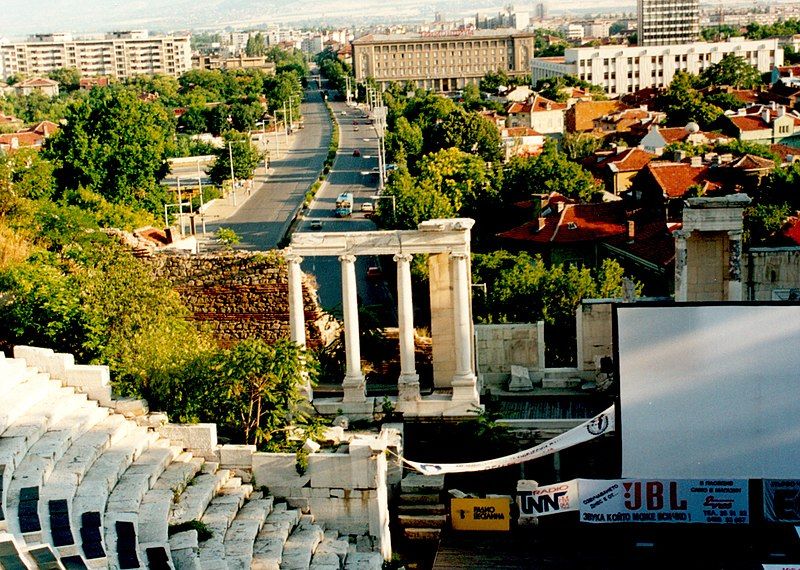 File:Bulgaria-plovdiv-amphitheatre.jpg