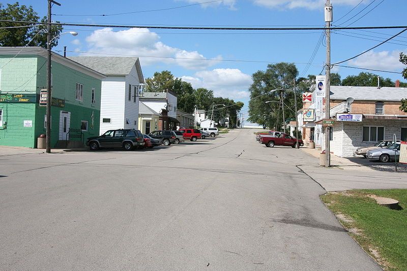 File:Davis, IL Downtown.JPG