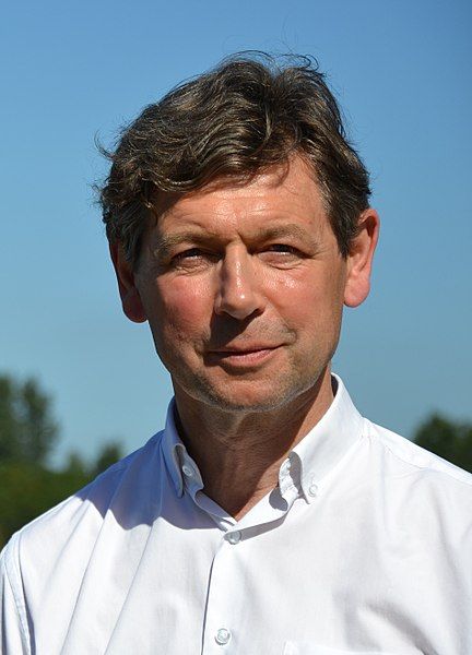 File:Gérard Pfister.jpg