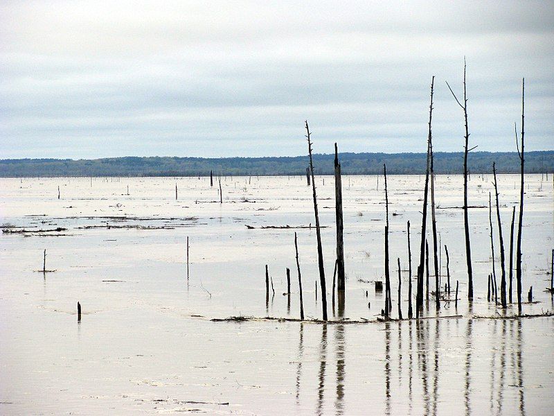 File:Grenada Lake (3388952126).jpg