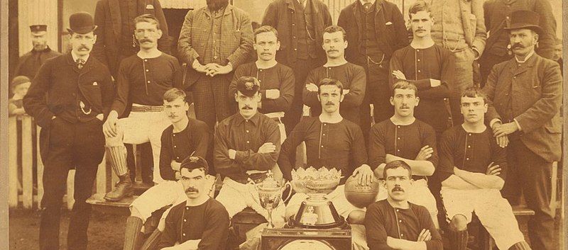 File:Hearts Squad 1890s.jpg