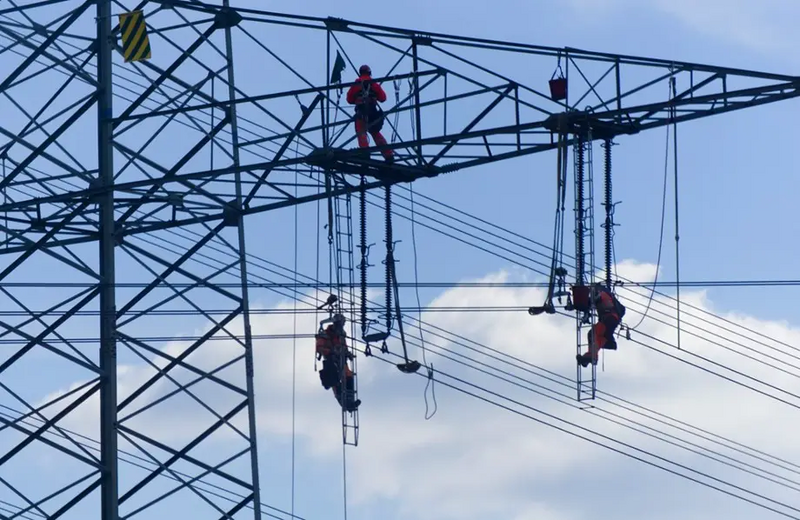 File:Olkaria-Narok Transmission line.webp