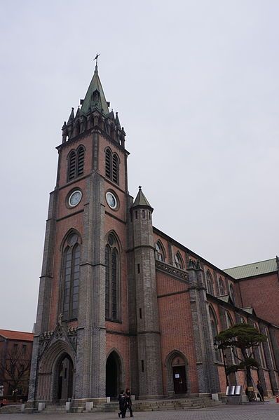 File:Seoul Cathedral.jpg