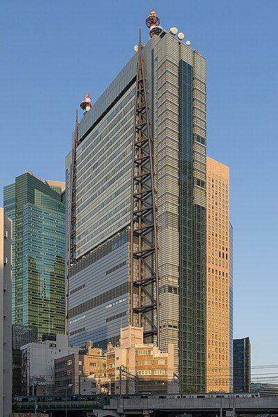 File:Shiodome-NTV-Tower-01.jpg