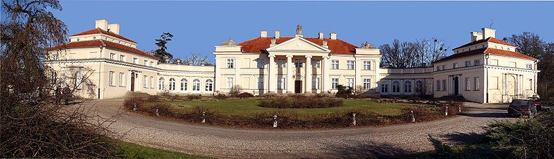 File:Smielow Palace.jpg