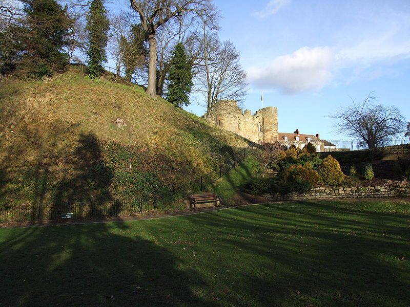 File:TonbridgeCastle0031.JPG