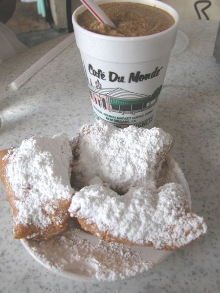 File:Beignet.jpg