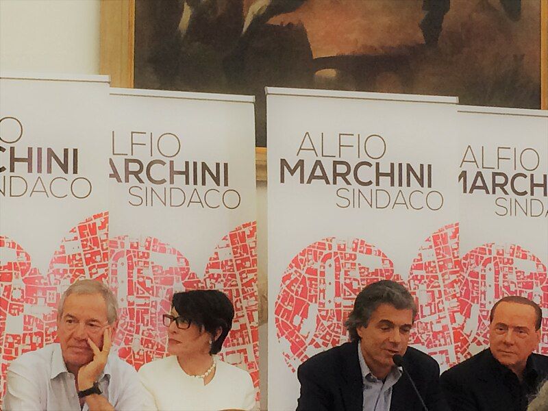 File:Bertolaso-Marchini-Berlusconi.jpg