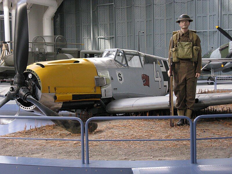 File:Bf109atimperialwarmuseumduxford.jpg