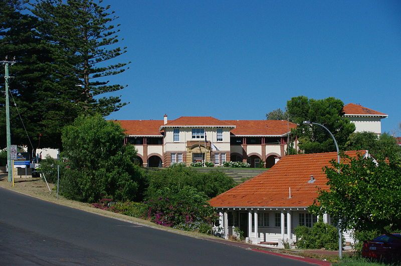 File:Bunbury SHS gnangarra.JPG