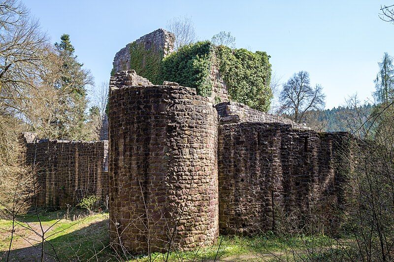 File:Burgruine Waldeck (1).jpg