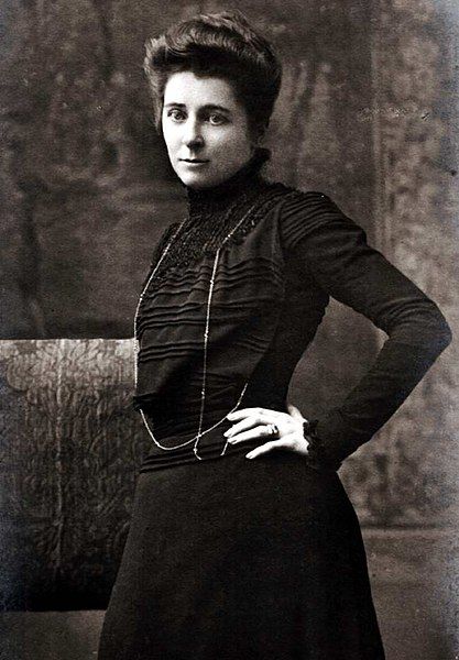 File:Caroline Fitzgerald, 1900.jpg