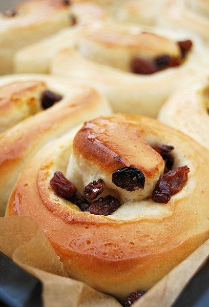 File:Chelsea Buns.jpg