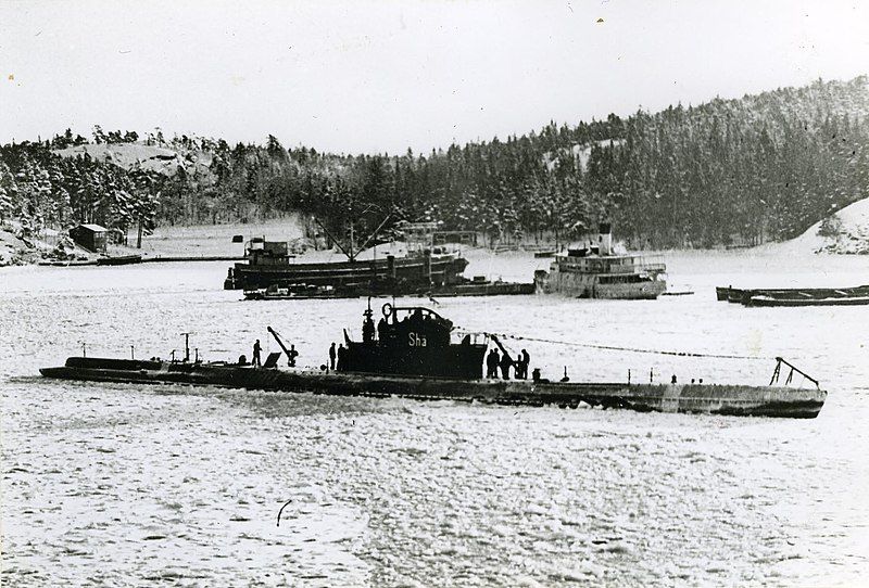 File:HMS Sjöhästen Fo11253A.jpg