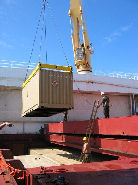 File:Loading-containership.JPG