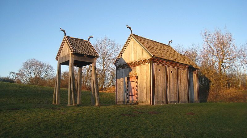 File:Moesgård Museum, Stavkirken2.JPG