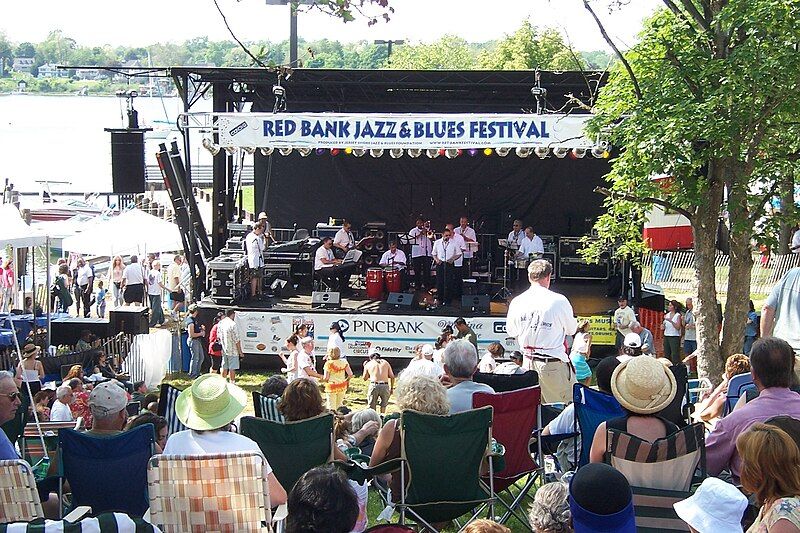 File:RedBankJazzBluesFest2005b.jpg