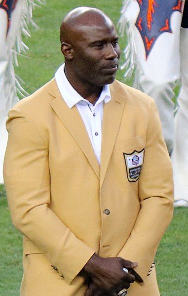 File:Terrell Davis 2017.JPG