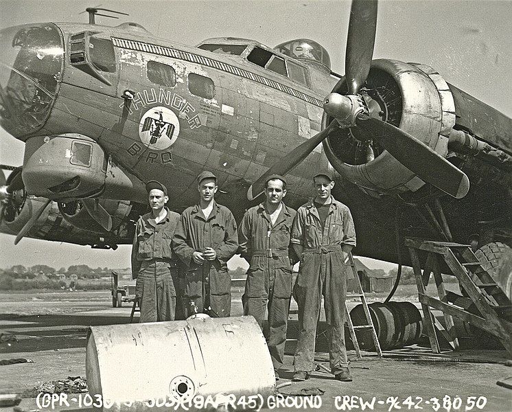 File:Thunderbird Ground Crew.jpg