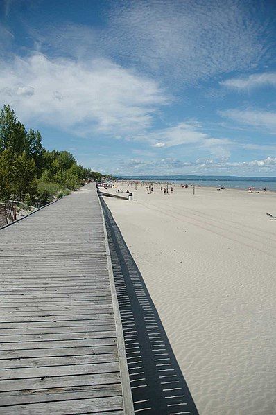 File:Wasagabeach.jpg