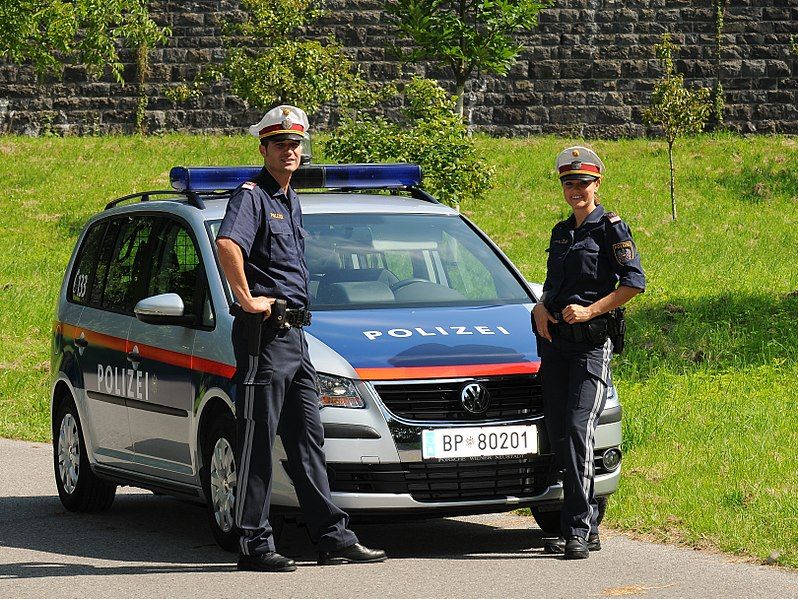 File:Österreichische Bundespolizei 07.jpg