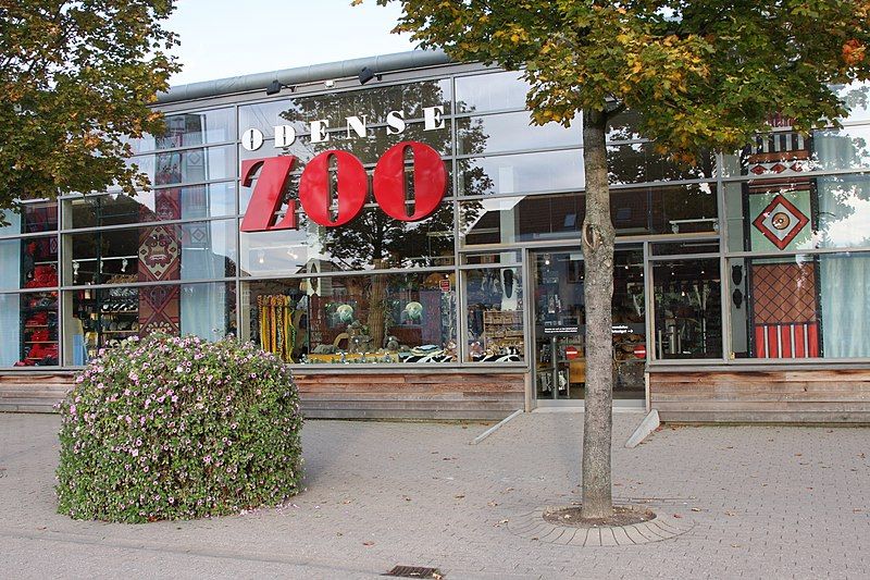 File:Denmark-Odense Zoo.jpg